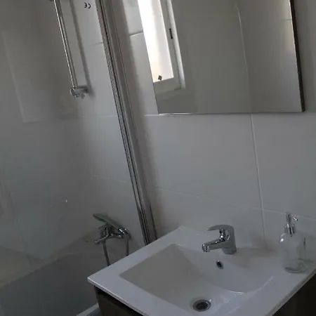 Διαμέρισμα Sea View One Bedroom *