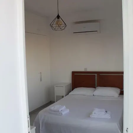 Sea View One Bedroom דירה